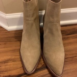 Jcrew Western Bootie in Tan size 9